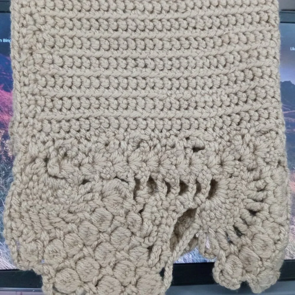 HAND TOWEL